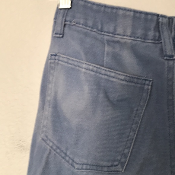 FOREVER 21 CARGO JEANS SIZE 24Wx26L LIGHT BLUE GREAT CONDITION! - Picture 6 of 8